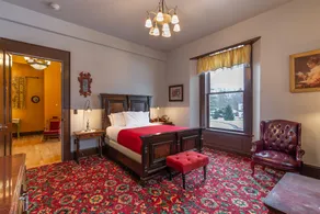 Steele Mansion Inn & Gathering Hub - Room
