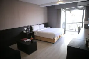 Grand Kuta Hotel and Residence - Zimmer