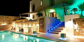 The Giri Residence - Pool
