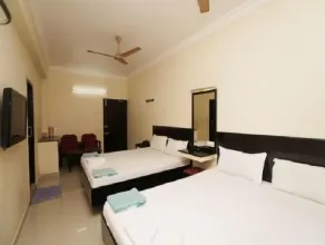 HOTEL BHARANI - Quarto