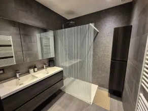 Modern Apartment in a Prime Location! - Bathroom