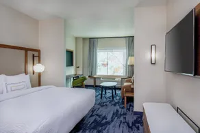 Fairfield Inn & Suites by Marriott McPherson - Chambre