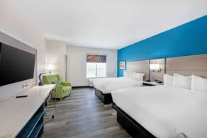 Best Western Plus Executive Residency Carlsbad Hotel - Rum