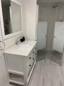 Maya New Guest House -Panoramic Sea&CityCentre View, Haifa - Bathroom