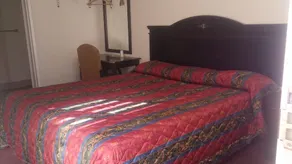 Budget Inn - Chambre