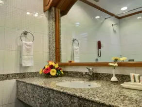 Hotel Mountview - Bathroom