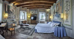 Palazzo Viviani Castello di Montegridolfo  - Camera