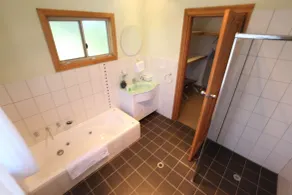 Amble at Hahndorf - Baño