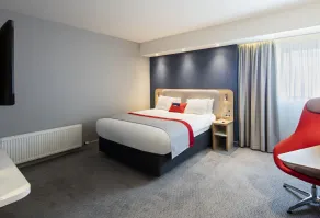 Holiday Inn Express Belfast City by IHG - Room