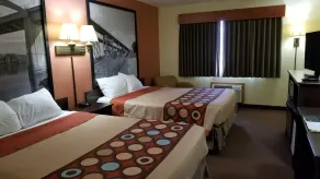 Super 8 by Wyndham Ottumwa - Habitación