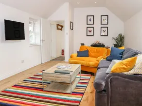 Stables Cottage - Interior