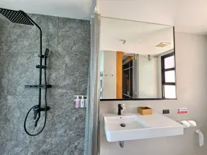 8IK88 Resort, Phuket - SHA Extra Plus - Bathroom