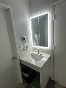 Garden Inn San Gabriel - Bathroom