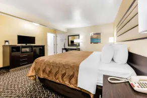 Quality Inn & Suites Capitola By the Sea - Chambre