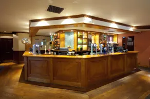 Premier Inn Cwmbran - Restaurant