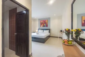 Baan Yuyen Karon Guesthouse - Room