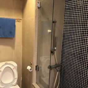 Dongqu Light Inn - Baño