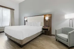 Best Western Plus First Coast Inn and Suites - Room