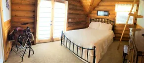 Red Rock Ranch Log Cabin: Large, Fully Furnished - Zimmer