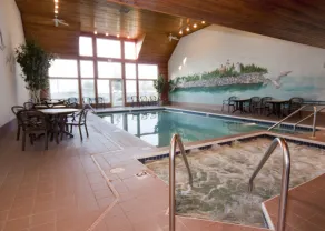 Westwood Shores Waterfront Resort - Pool
