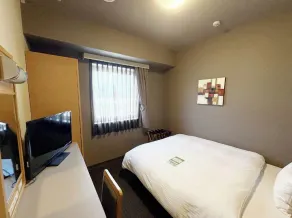 Hotel Route-Inn Nago - Chambre