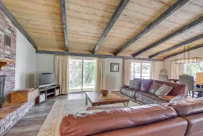 Waterfront Retreat w/ Deck on Lake Eufaula! - Interiør