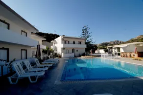 Villa Popi Studios - Piscina