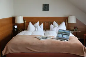 Hotel Rheinischer Hof - Zimmer