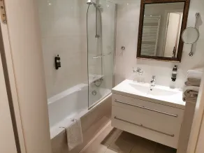 Hotel & Spa Wasserschloss Westerburg - Bathroom