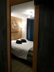 Hôtel Du Midi - Værelse