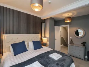 Sail Lodge - Room