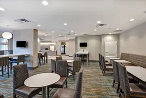 Residence Inn by Marriott Milwaukee North/Glendale - Restaurant