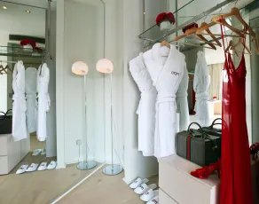 Hotel Cram - Chambre