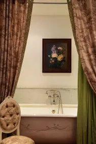 Château Mentone - Bathroom