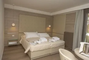 White Angel Hotel - Camera