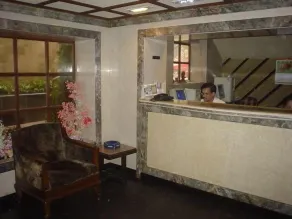 Pals Hotel - Reception