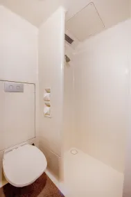 ibis Budget Wentworthville - Bathroom