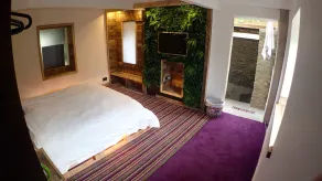 The Lodge Rooms - Room