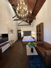 Gulf Hotel Mumbai- The Boutique Hotel Colaba Mumbai - Room