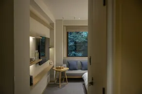 moksa - Room