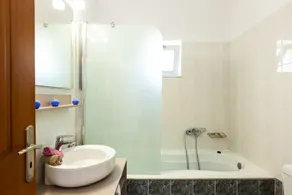 Elia Villa - Salle de bain