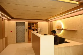 Hotel Haldi - Hall