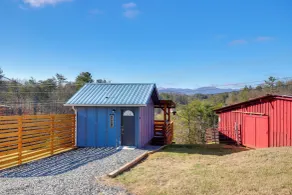 Pet-Friendly Studio w/ Hot Tub & Views in Marshall - Interiör