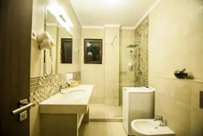 Cluj Business Class - Bathroom