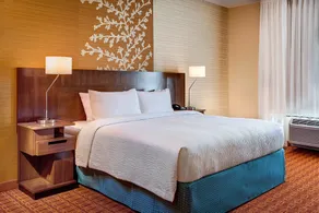 Fairfield Inn & Suites by Marriott Charlottesville Downtown/University Area - Chambre
