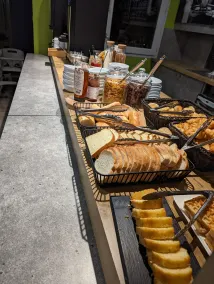 ibis budget Saint-Omer Centre - Restaurant