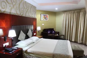 Hotel Gateway Grandeur - Room