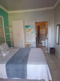 Vicky B Bed and Breakfast - Room