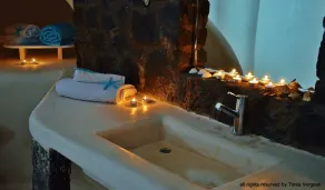 Fira White Residence - Baño