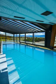 Design Suites Calafate - Pool